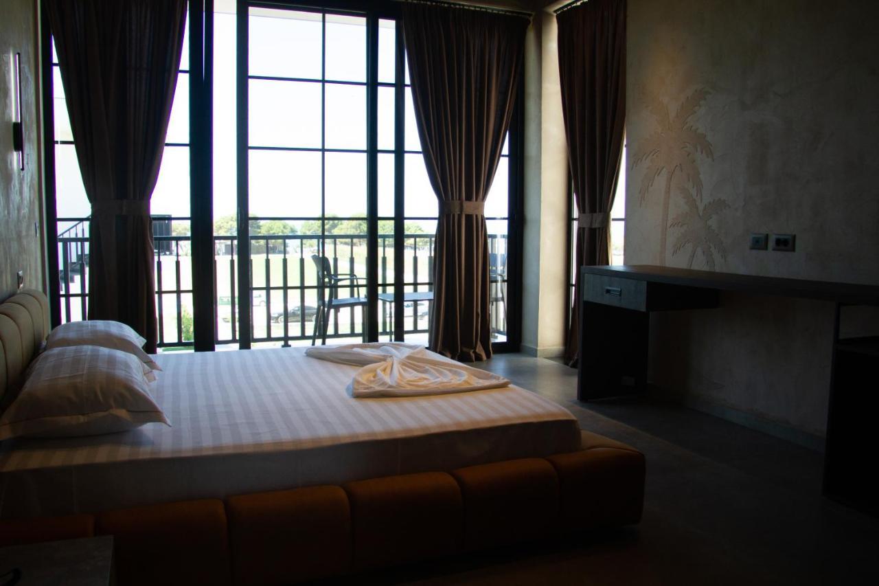 Posh Villas Rrogozhine Экстерьер фото
