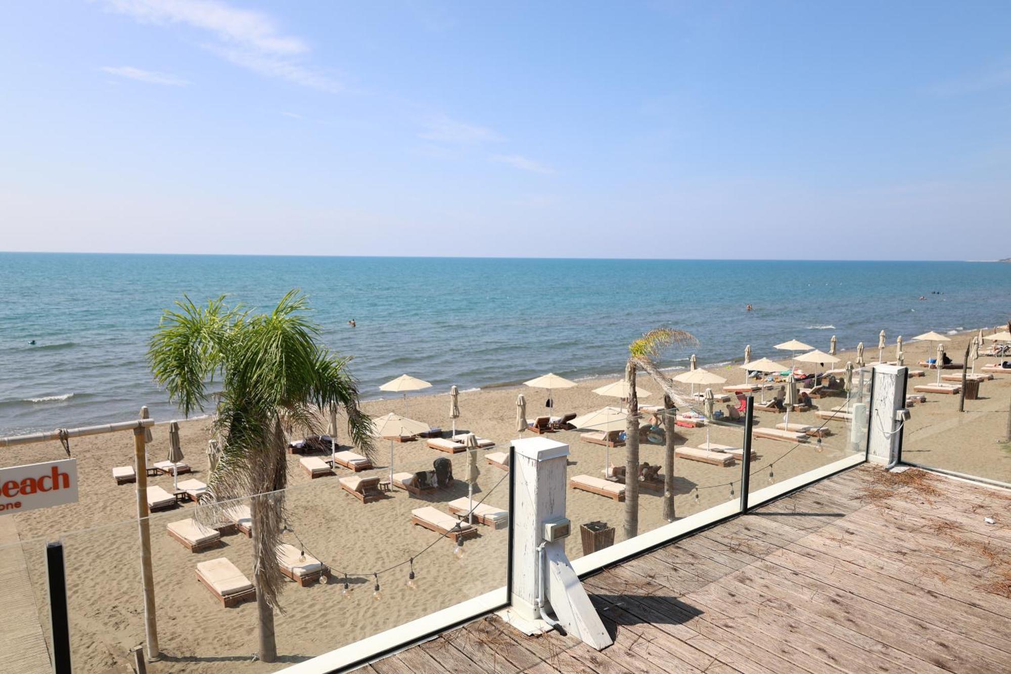 Posh Villas Rrogozhine Экстерьер фото