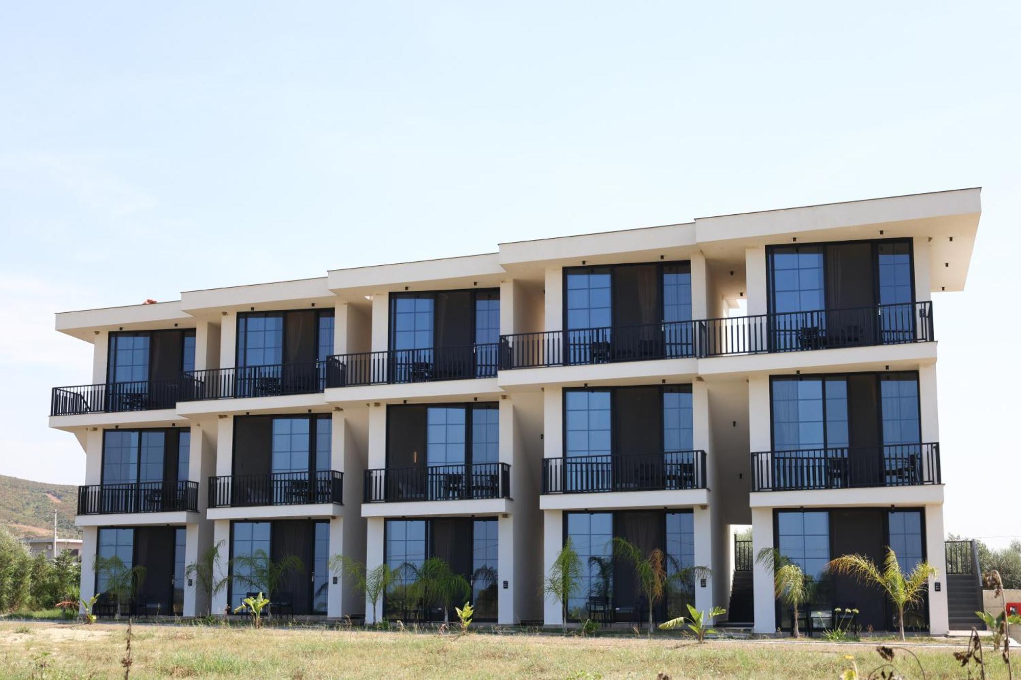 Posh Villas Rrogozhine Экстерьер фото